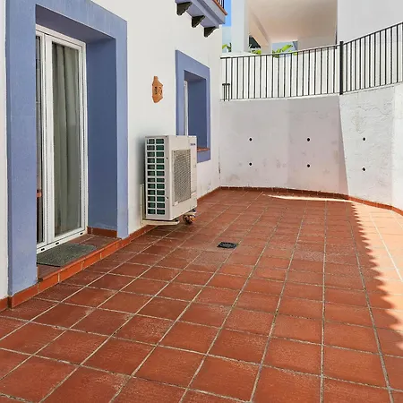 Pueblo Paraiso شقة إِستيبونا