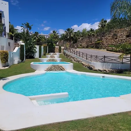 Pueblo Paraiso *