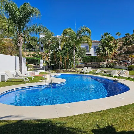 Pueblo Paraiso * Estepona